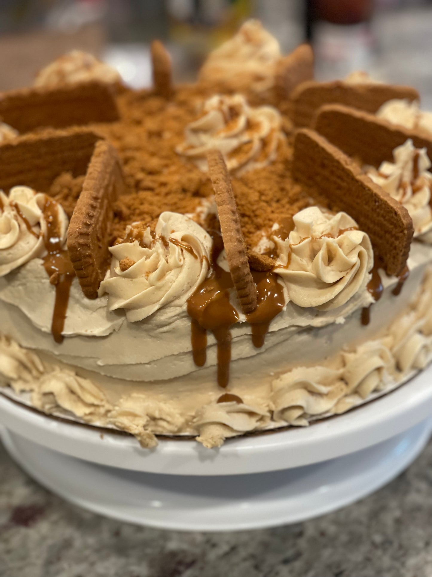 10 in round 2-layer Biscoff Cookie Cake